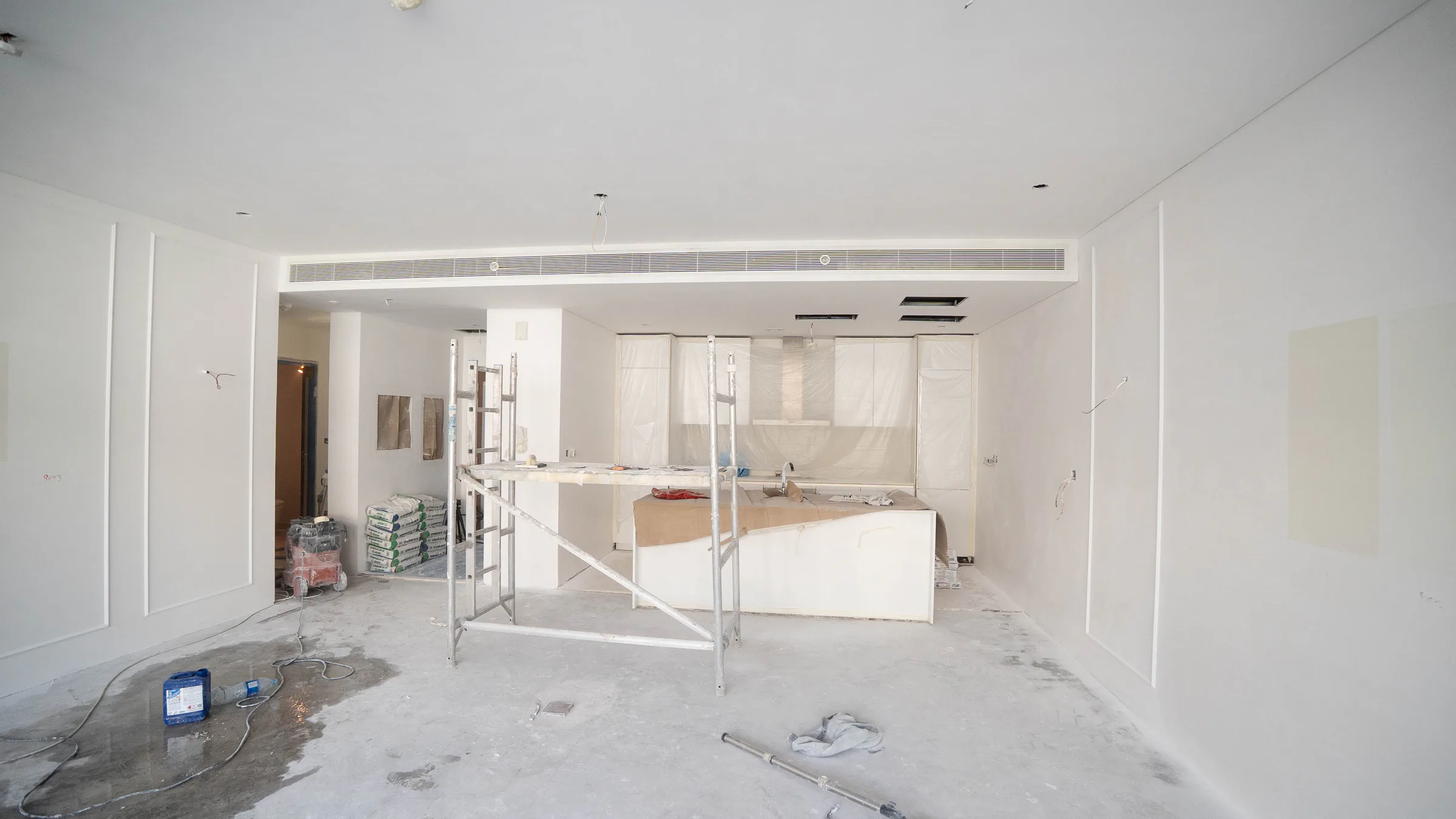City Walk Apartment before renovation, image 3